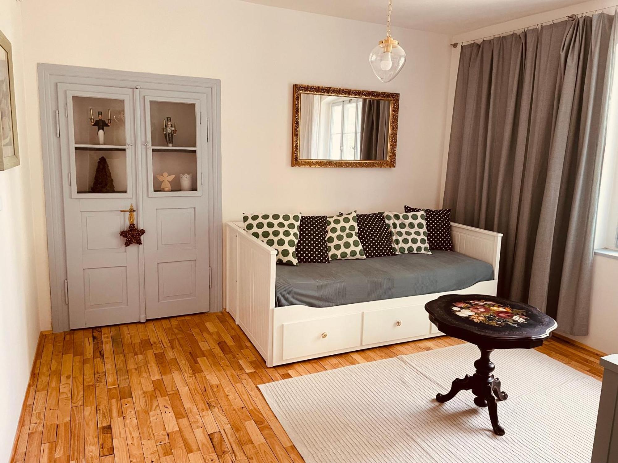 Na Nebi 187 Aparthotel Bečov nad Teplou Kültér fotó