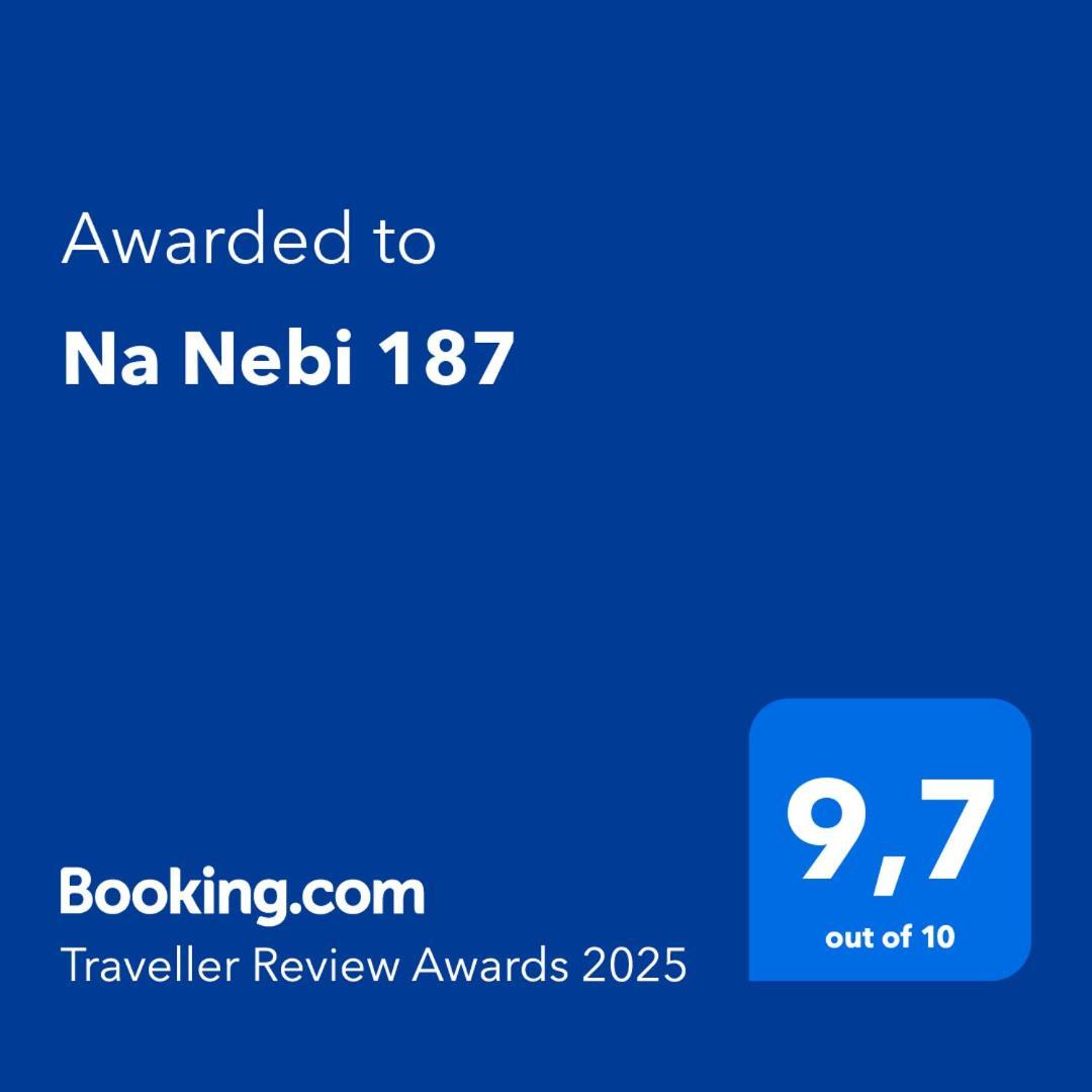 Na Nebi 187 Aparthotel Bečov nad Teplou Kültér fotó